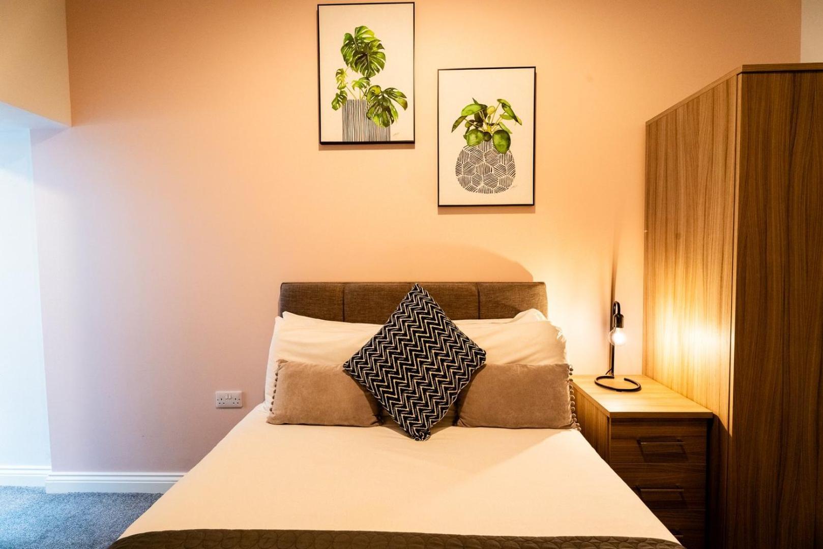 Free Parking | Smart Tv | 4 Guests Apartamento Swansea Quarto foto
