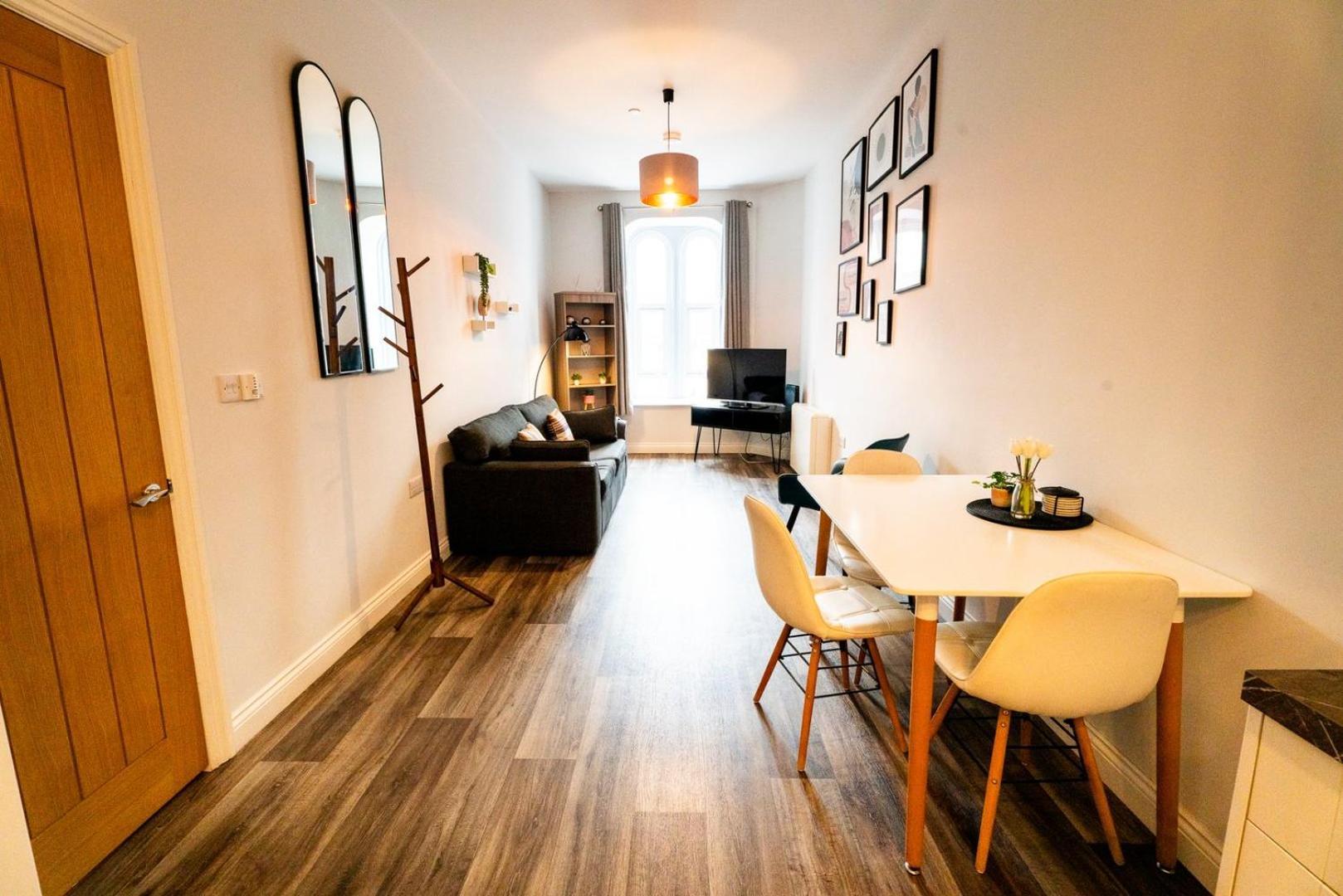 Free Parking | Smart Tv | 4 Guests Apartamento Swansea Quarto foto